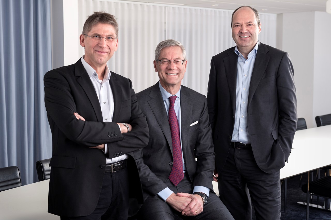 The CEOs of the HYBRIT founders: Jan Moström, LKAB, Magnus Hall, Vattenfall and Martin Lindqvist, SSAB. 