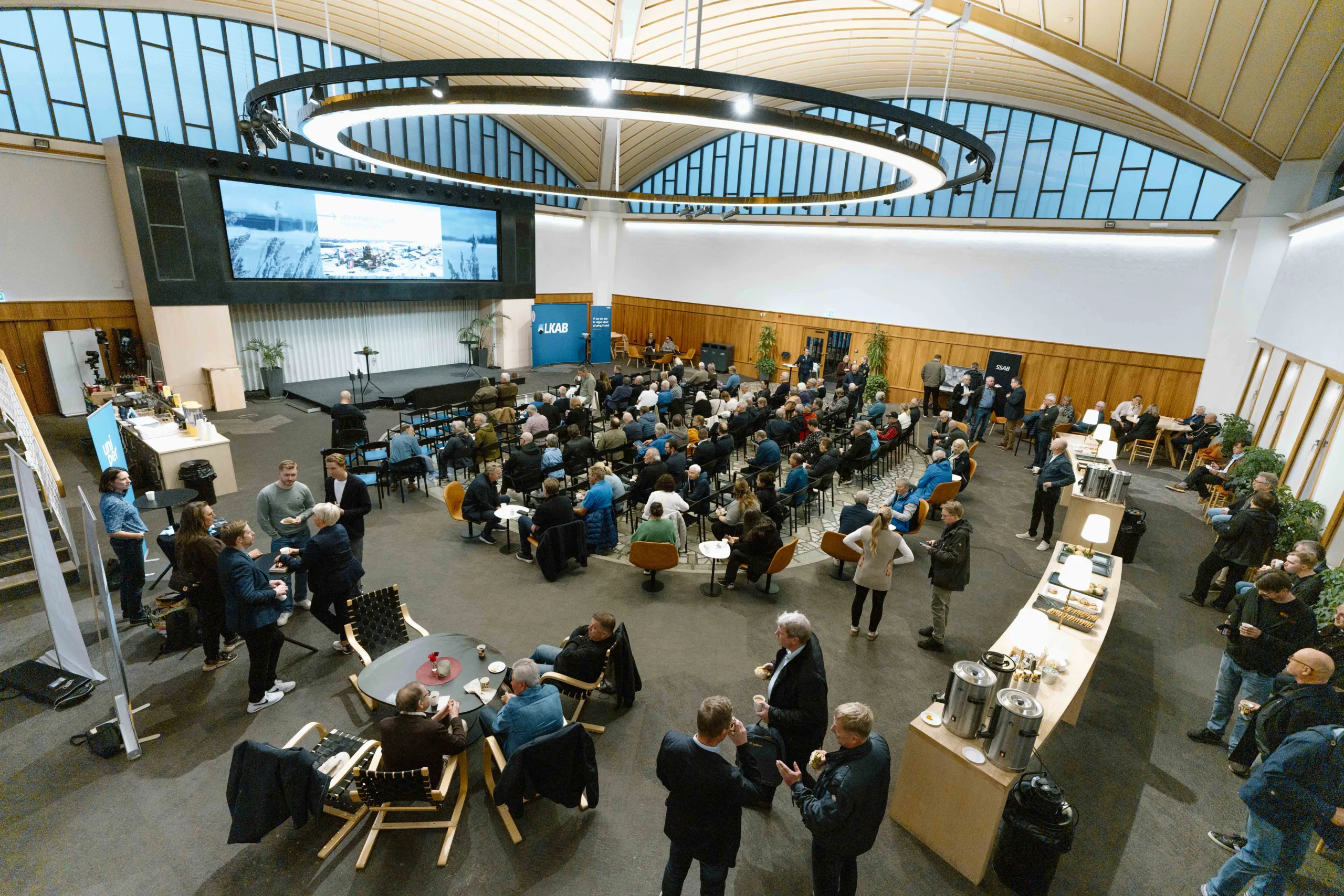 Ett fullt Vetenskapens hus